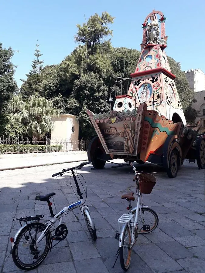 Bed and Breakfast Piazza Marina Palermo Bed & Breakfast